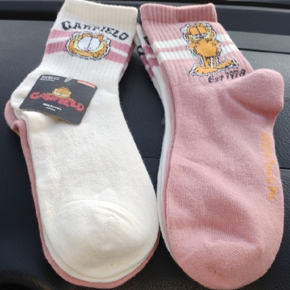 Pink and White Garfield Socks 2pks  X4 Pairs New
